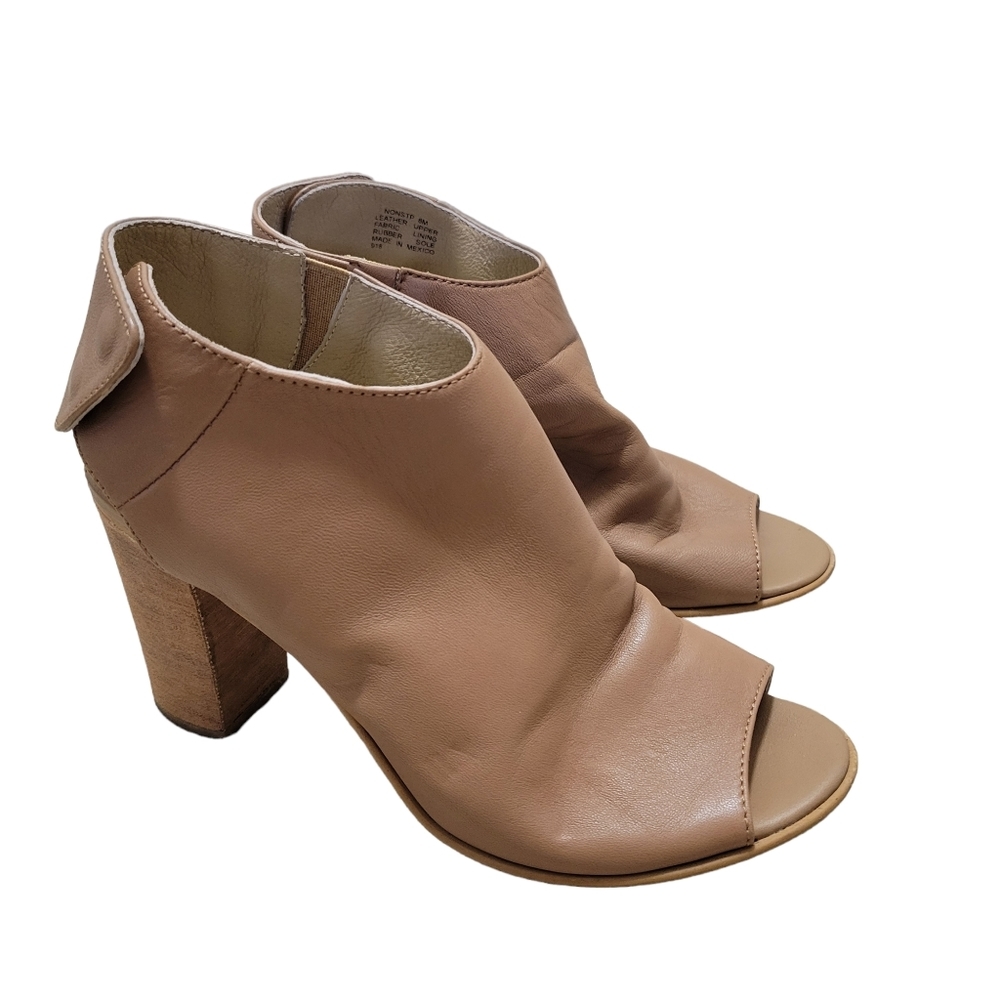 Steve Madden Neutral Leather Peep-toe Pumps